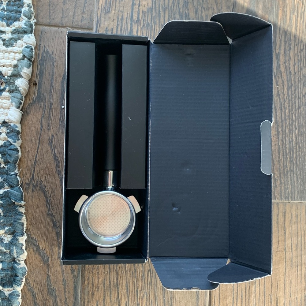 Normcore 54mm Bottomless Naked Portafilter. Filter Basket Included
